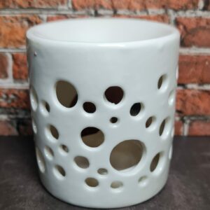 Brûle-parfum ajouré en céramique 🕯️